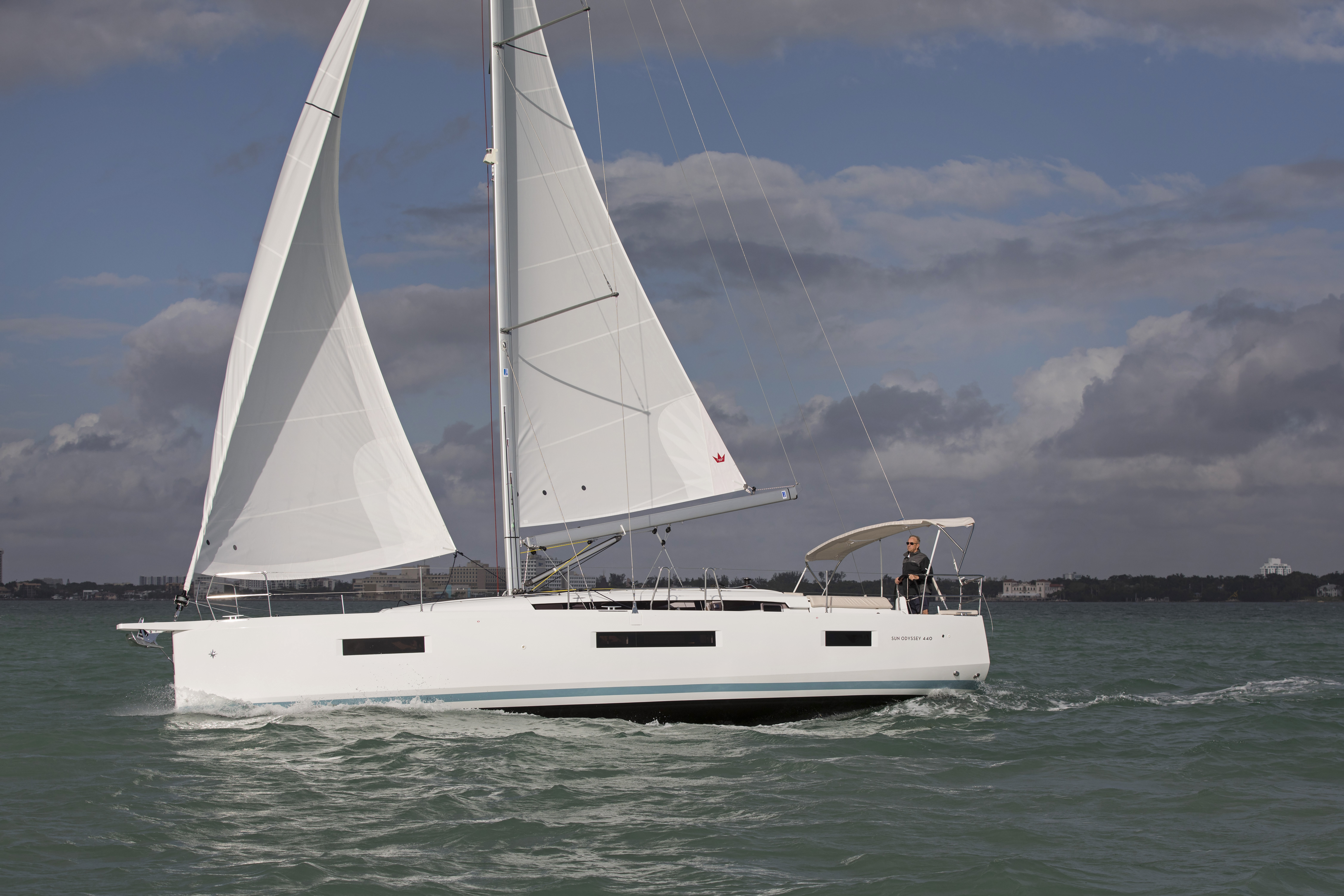 Jeanneau Sun Odyssey 440 sea trial, Miami FL.