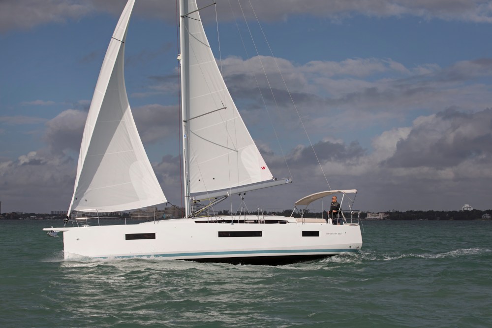 Jeanneau Sun Odyssey 440 sea trial, Miami FL.